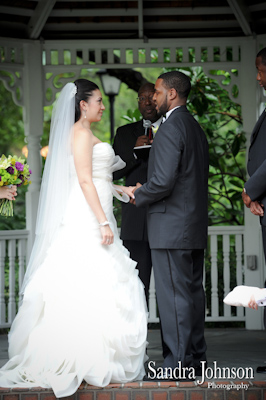 Best The Courtyard at Lake Lucerne Wedding photographer - Sandra Johnson (SJFoto.com)